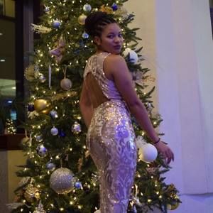 Meet your Posher, Marie